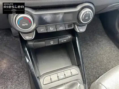 Photo 20 Kia Rio  1.0 T-GDi 100 ch ISG BVM6