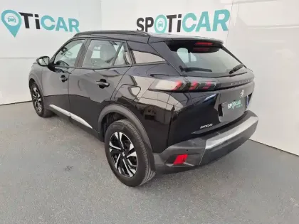 Photo 21 Peugeot 2008  PureTech 100 S&S BVM6