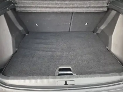 Photo 20 Peugeot 2008  PureTech 100 S&S BVM6