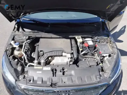 Photo 11 Peugeot 308  SW PureTech 130ch S&S EAT8