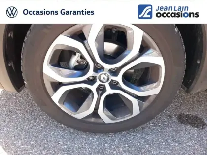 Photo 11 Renault Captur  TCe 140 EDC - 21