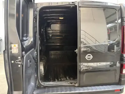 Photo 14 Nissan Nv300  FOURGON L1H1 2T8 2.0 DCI 145 S/S DCT