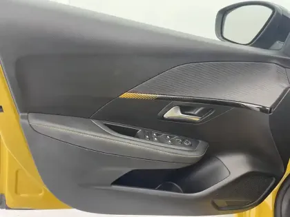 Photo 30 Peugeot 208  PureTech 100 S&S BVM6