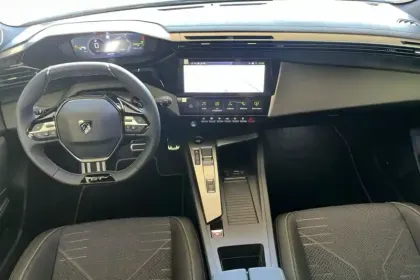 Photo 16 Peugeot 308  Hybrid 145 e-DCS6