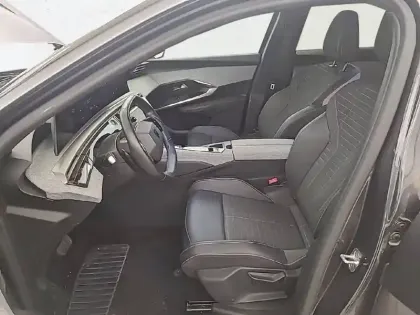 Photo 10 Peugeot 3008  Hybrid 145 e-DCS6