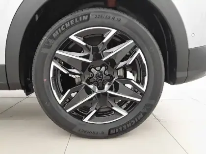 Photo 8 Peugeot 3008  Hybrid 145 e-DCS6