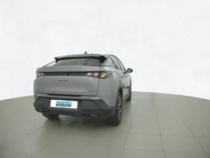 Photo 23 Peugeot 3008  Hybrid 145 e-DCS6