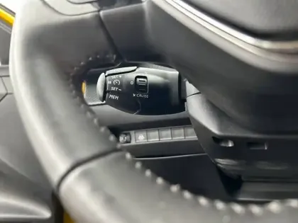 Photo 18 Peugeot 208  Electrique 50 kWh 136ch