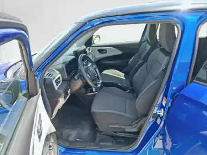 Photo 10 Suzuki Swift  1.2 Dualjet Hybrid Auto