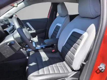 Photo 10 Citroën C4 e- 156 ch autonomie étendue