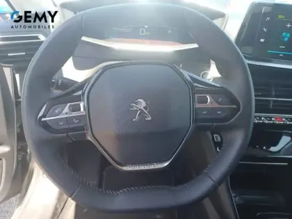 Photo 14 Peugeot 208  Electrique 50 kWh 136ch