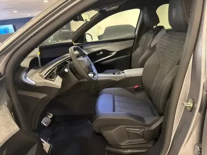 Photo 6 Peugeot 3008  Hybrid 145 e-DCS6