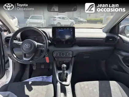 Photo 17 Toyota Yaris  120 VVT-i