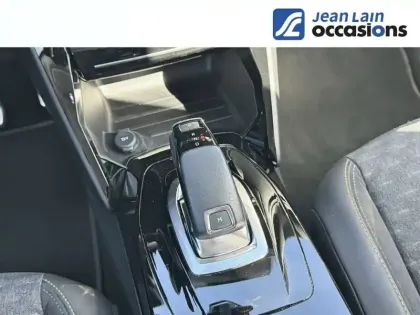 Photo 12 Peugeot 2008  PureTech 130 S&S EAT8