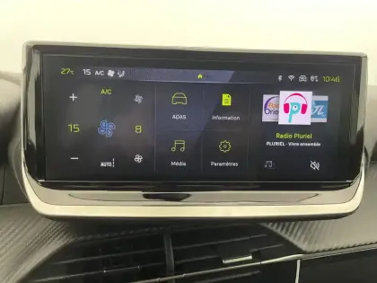 Photo 40 Peugeot 208  Hybrid 110 ch e-DCS6