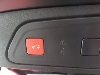 Photo 32 Citroën C5 aircross  Hybride Rechargeable 225 e-EAT8