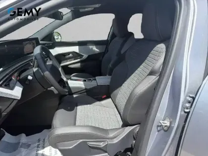 Photo 8 Peugeot 3008  Hybrid 145 e-DCS6