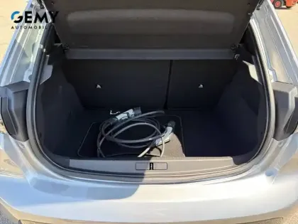 Photo 5 Peugeot 208  Electrique 50 kWh 136ch