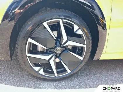 Photo 20 Peugeot 208  PureTech 100 S&S BVM6