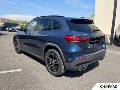 Photo 34 Mercedes GLA  250 e 8G-DCT