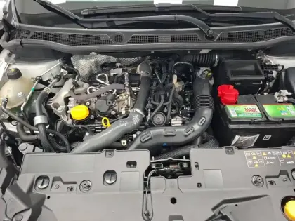 Photo 14 Renault Captur  TCe 150 FAP EDC