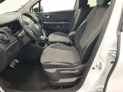 Photo 27 Renault Captur  TCe 150 FAP EDC