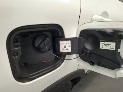 Photo 21 Renault Captur  TCe 150 FAP EDC