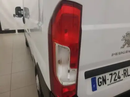 Photo 16 Peugeot Boxer  TOLE 3.0 T L1H1 BLUEHDI 140 S&S BVM6
