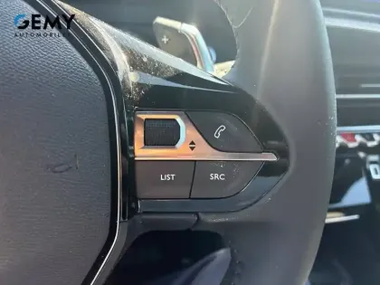 Photo 14 Peugeot 2008  Hybrid 145 e-DCS6