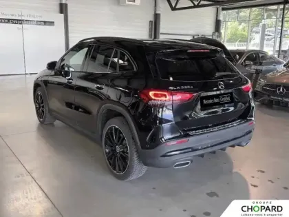 Photo 34 Mercedes GLA  250 e 8G-DCT