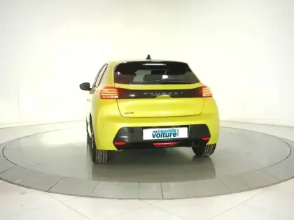 Photo 8 Peugeot 208  PureTech 100 S&S BVM6