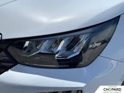 Photo 26 Peugeot 2008  PureTech 130 S&S EAT8