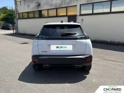 Photo 33 Peugeot 2008  PureTech 130 S&S EAT8