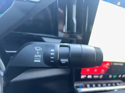 Photo 34 Renault Rafale  E-Tech full hybrid 200 ch