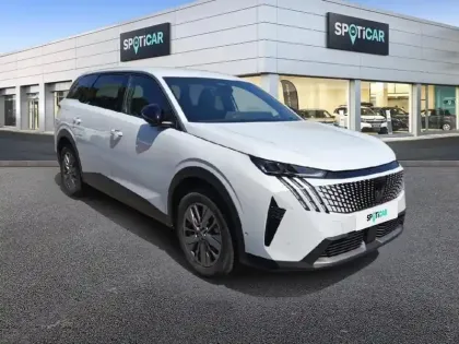 Photo 28 Peugeot 5008  Hybrid 145 ch e-DCS6 Allure