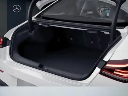 Photo 8 Mercedes CLA  200 d Coupé AMG Line