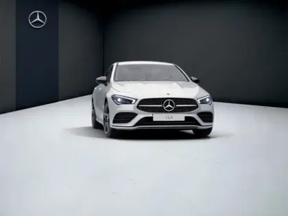 Photo 10 Mercedes CLA  200 d Coupé AMG Line