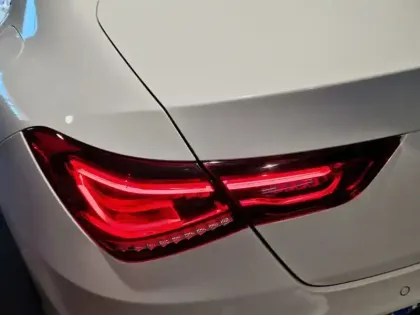 Photo 37 Mercedes CLA  200 d Coupé AMG Line