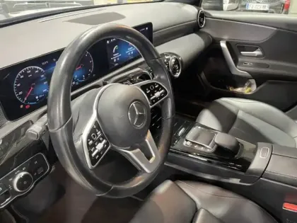Photo 14 Mercedes Classe A 180 d Progressive Line