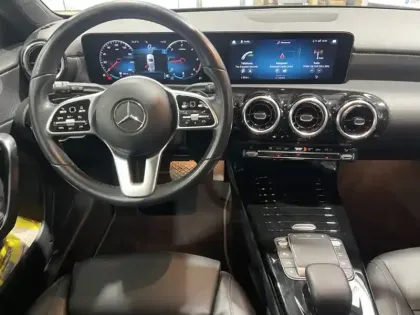 Photo 11 Mercedes Classe A 180 d Progressive Line