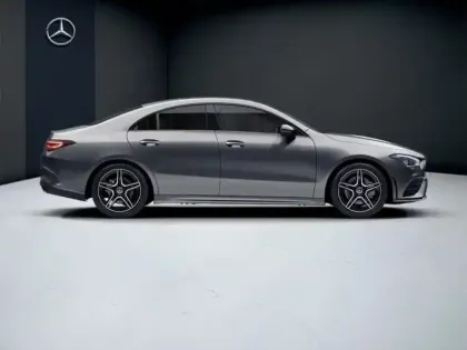 Photo 5 Mercedes CLA  220 d Coupé AMG Line
