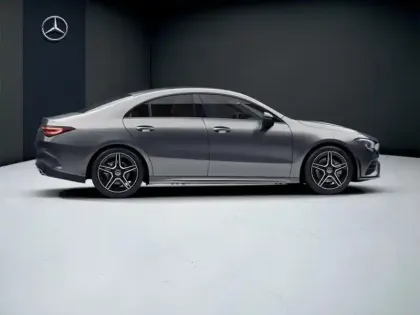 Photo 19 Mercedes CLA  220 d Coupé AMG Line