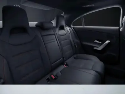 Photo 8 Mercedes CLA  220 d Coupé AMG Line