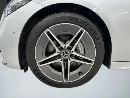 Photo 8 Mercedes Classe C  300 e Hybrid EQ Berli