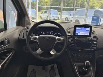 Photo 6 Ford Tourneo Connect Grd 1.5 EcoBlue 120ch Stop&Start Titanium