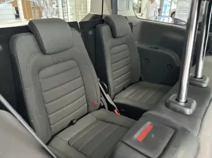 Photo 14 Ford Tourneo Connect Grd 1.5 EcoBlue 120ch Stop&Start Titanium