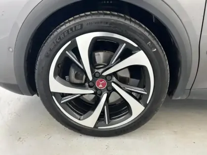 Photo 18 DS DS 7 Hybride E-Tense 225 EAT8 Performance Line+ 5p