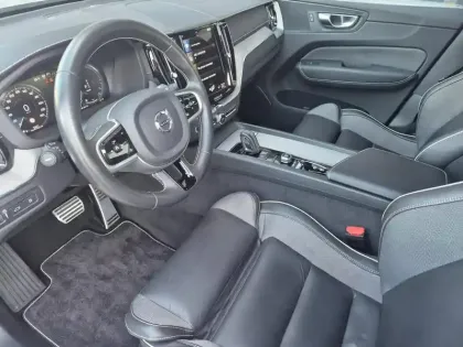 Photo 22 Volvo XC60  T6 AWD 253 + 87ch R-Design Geartronic