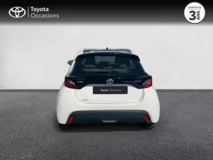 Photo 6 Toyota Yaris  116h France 5p