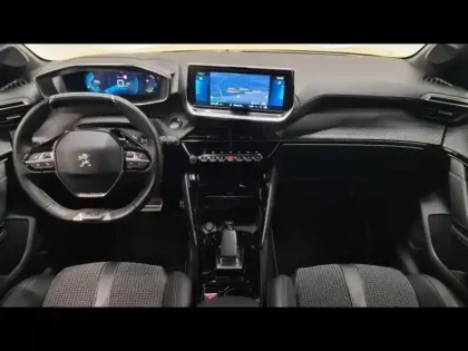 Photo 7 Peugeot 208  e- 136ch GT